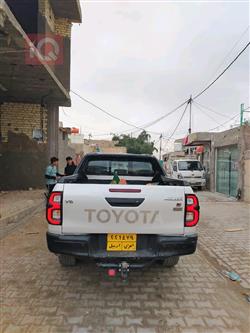 تويوتا هايلوكس